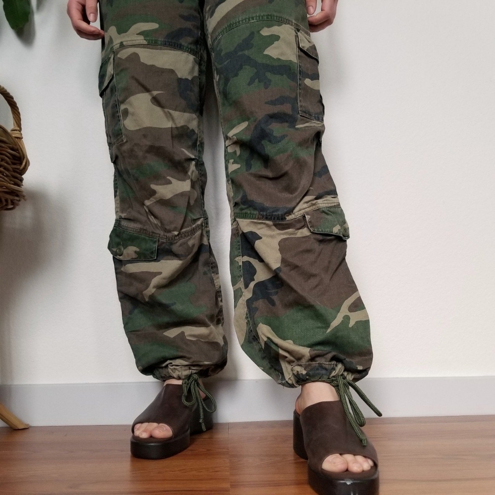 SOLD💫 Rothco Drawstring Camo Pants - Picture 3 of 4